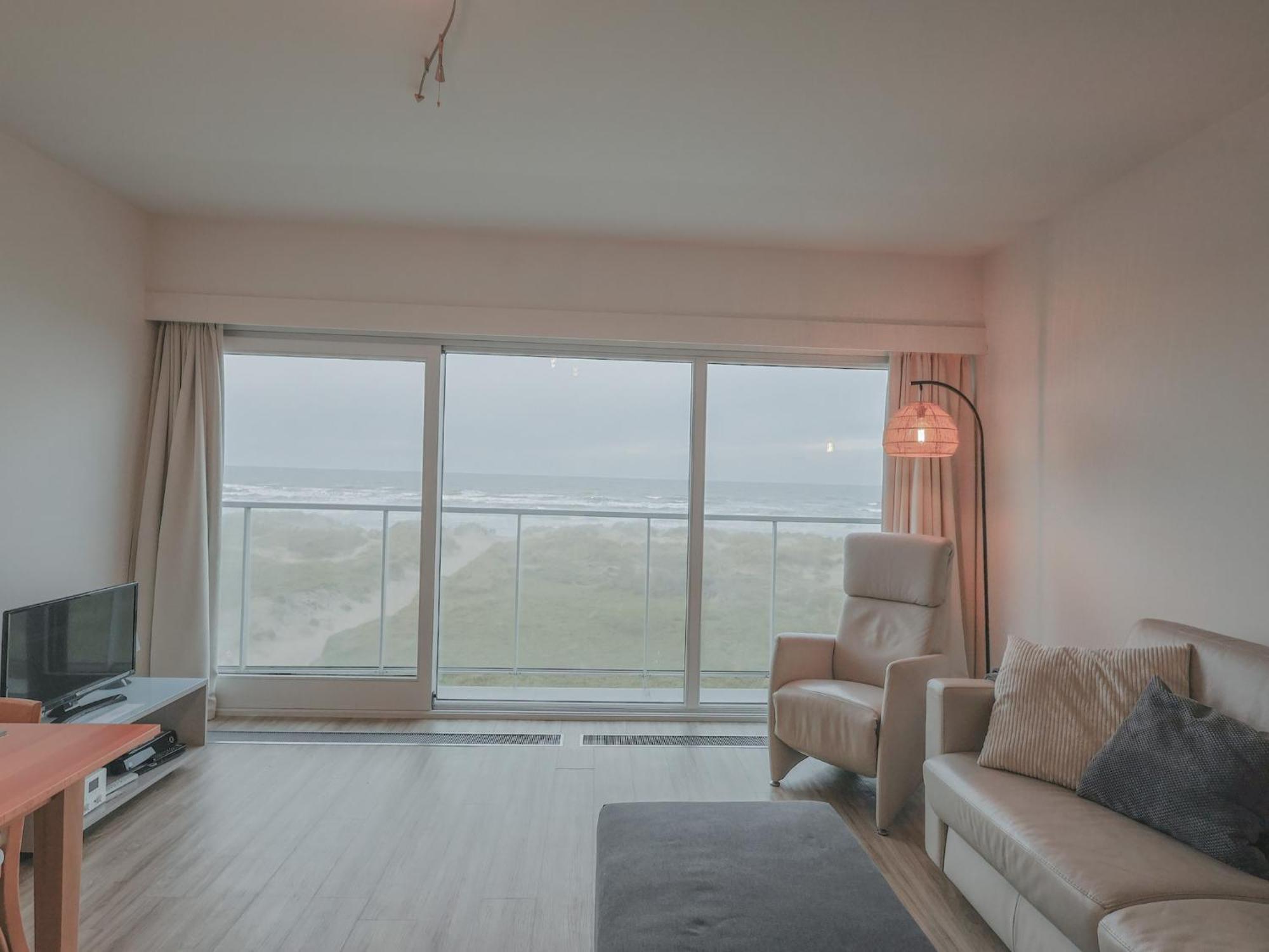 Appartement West31 With Beautiful Sea Views à Oostduinkerke Extérieur photo